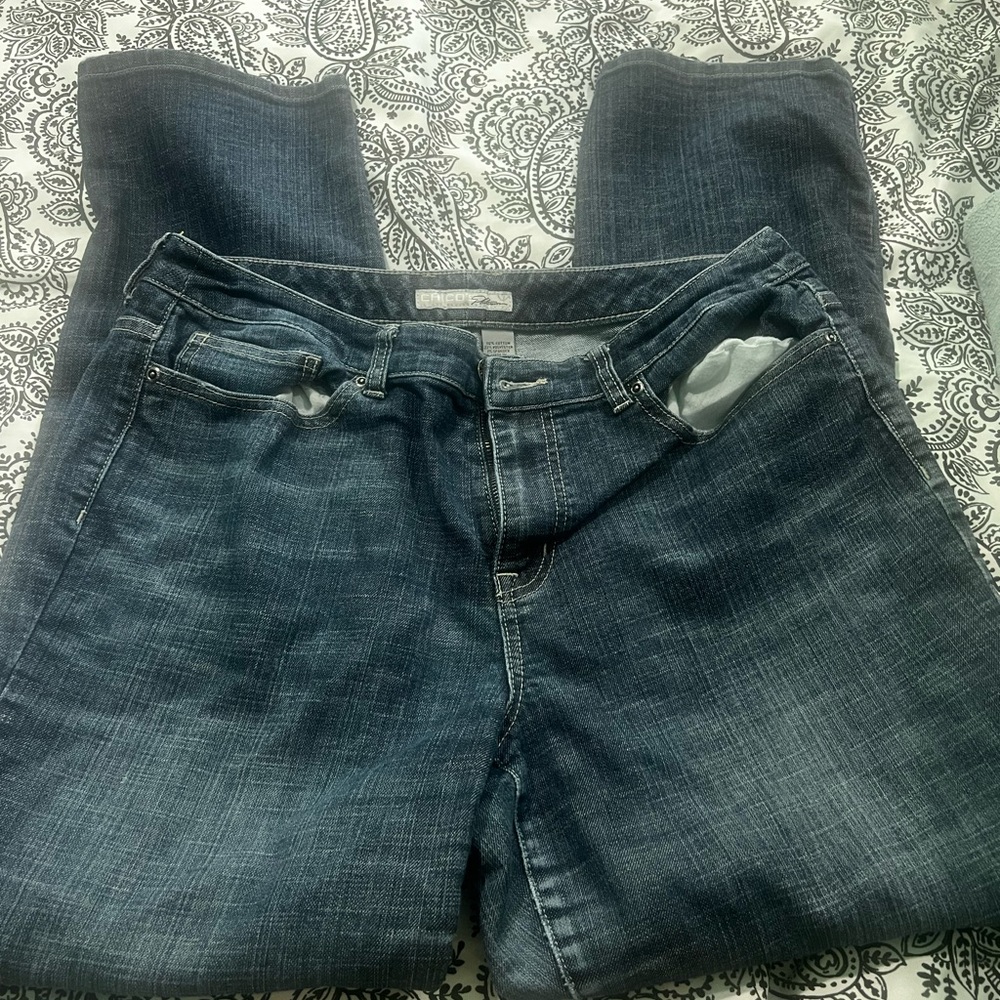Chico's Blue Straight Leg Jeans with Classic Indigo Wash